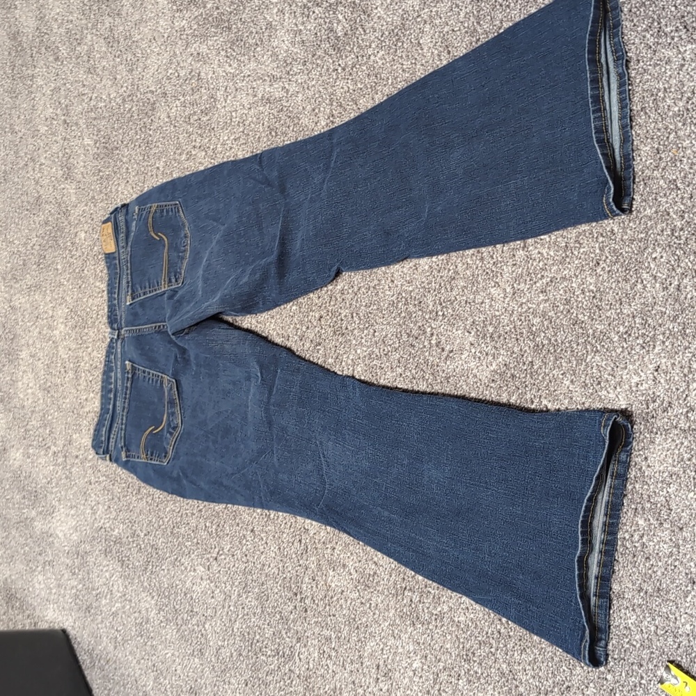 Levi Jeans - Picture 4 of 11